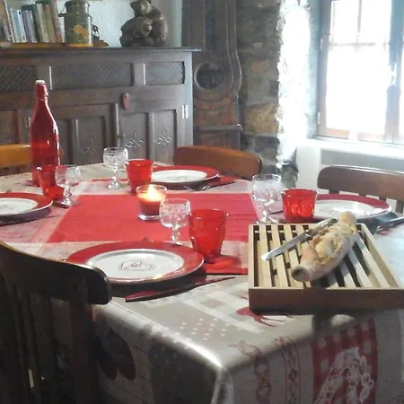 Chalet De Charme Pyrenees בקתה Couledoux